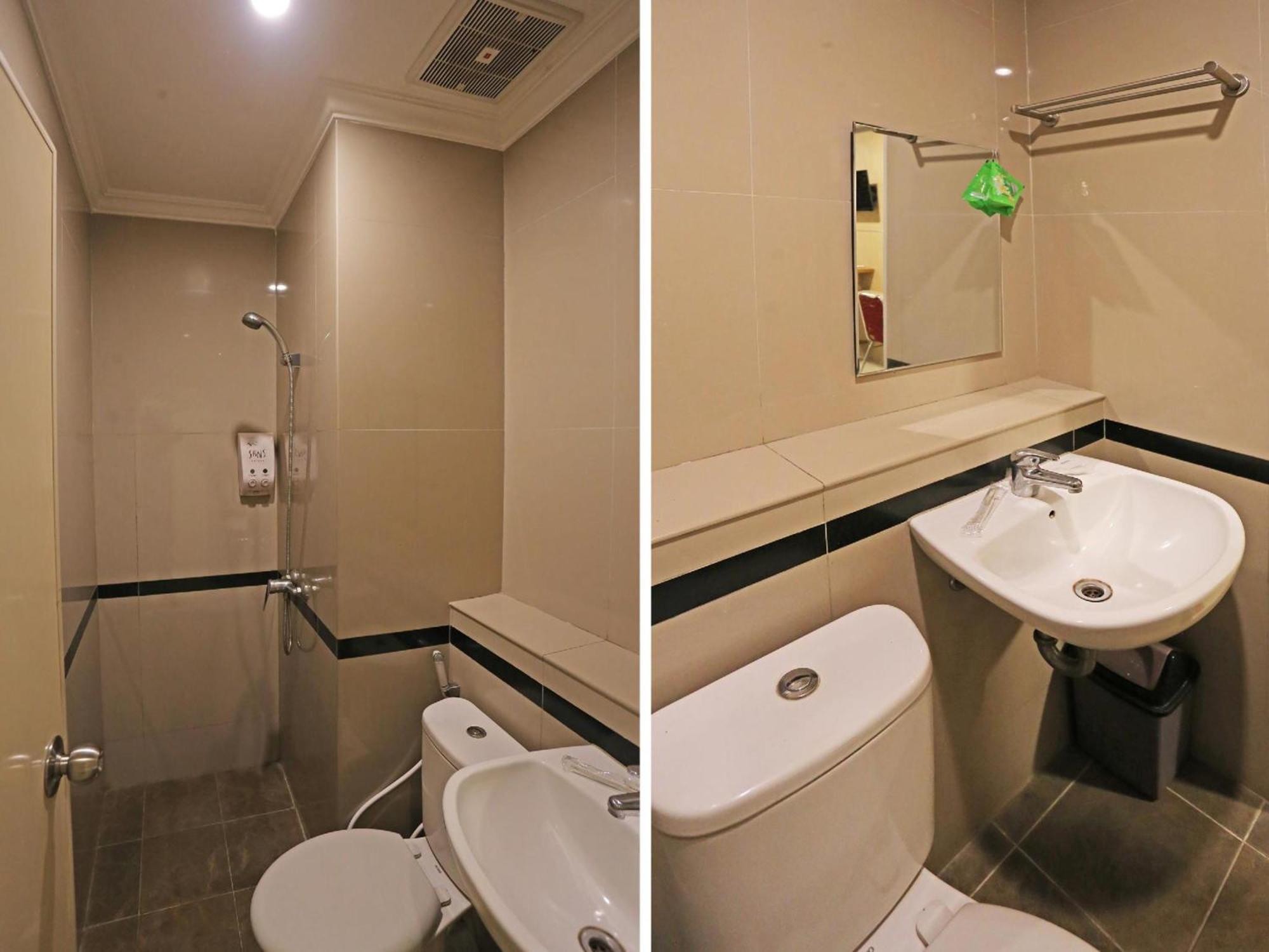 Super Oyo Townhouse Oak Hotel Fiducia سيربونغ المظهر الخارجي الصورة
